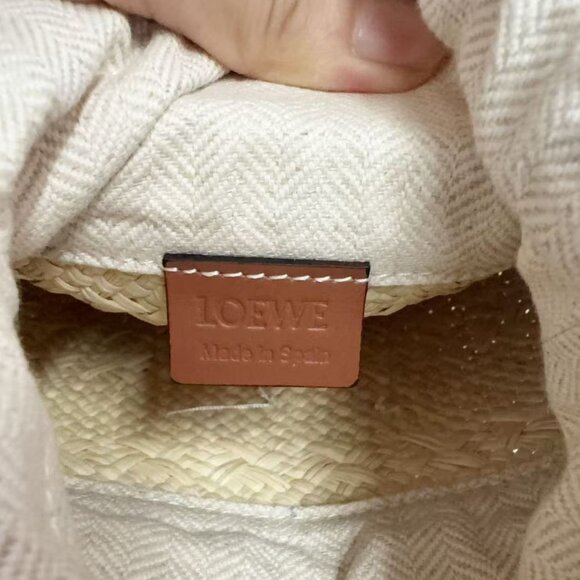 Loewe Square Pocket Bag - Picture 11 of 11